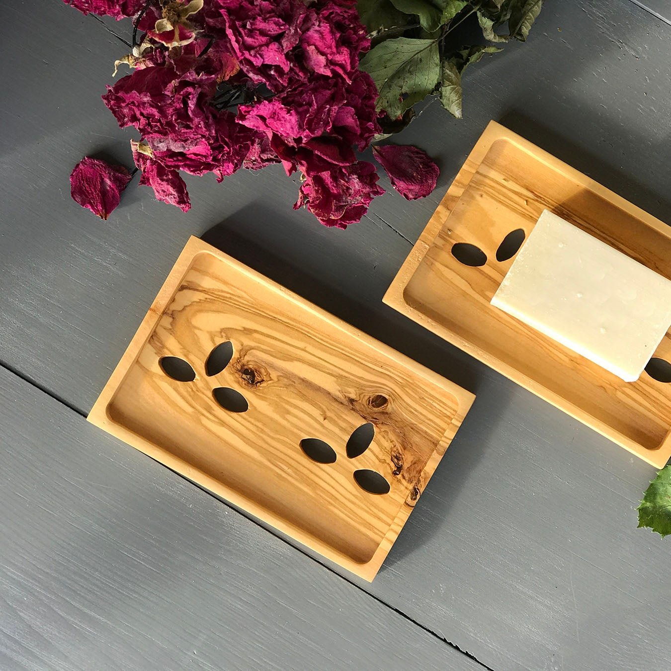 Olive Wood Soap Dish, Wooden Soap Holder with Leaf Shaped Holes