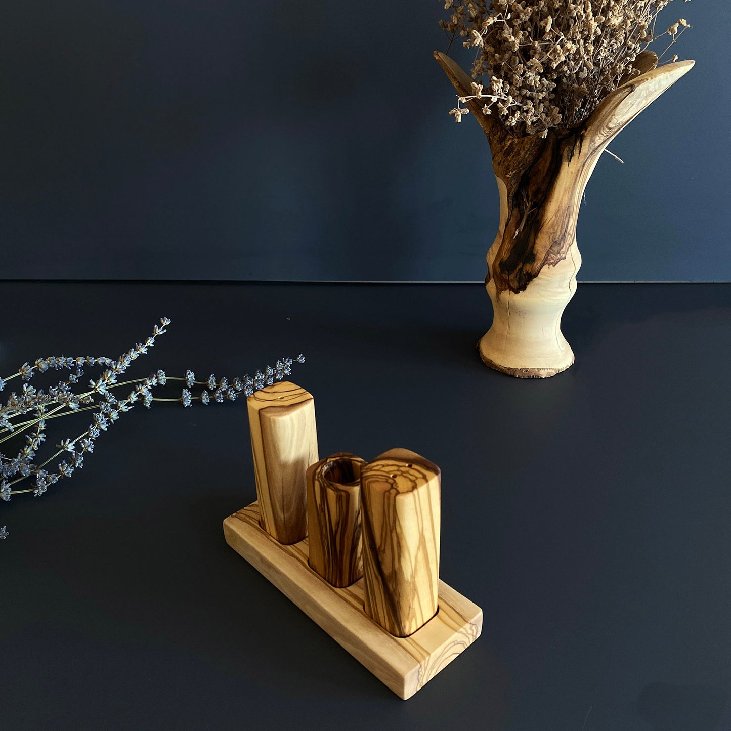 Zeytin Ağacı Tuz ve Biberlik, Zeytin Ağacı Kürdanlık, Otantik Ahşap Peçetelik, Doğal Ahşap Baharatlık Seti