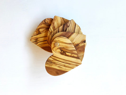 Ensemble de dessous de verre en bois d'olivier en forme de cœur, dessous de verre rustiques