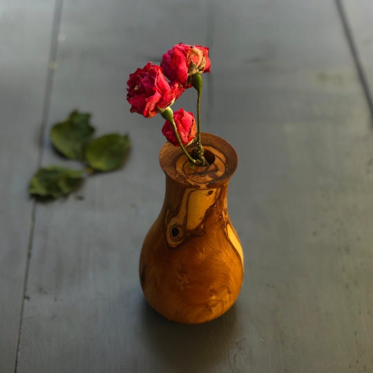 Vase en bois d'olivier fait main | Élégance naturelle pour votre décoration intérieure