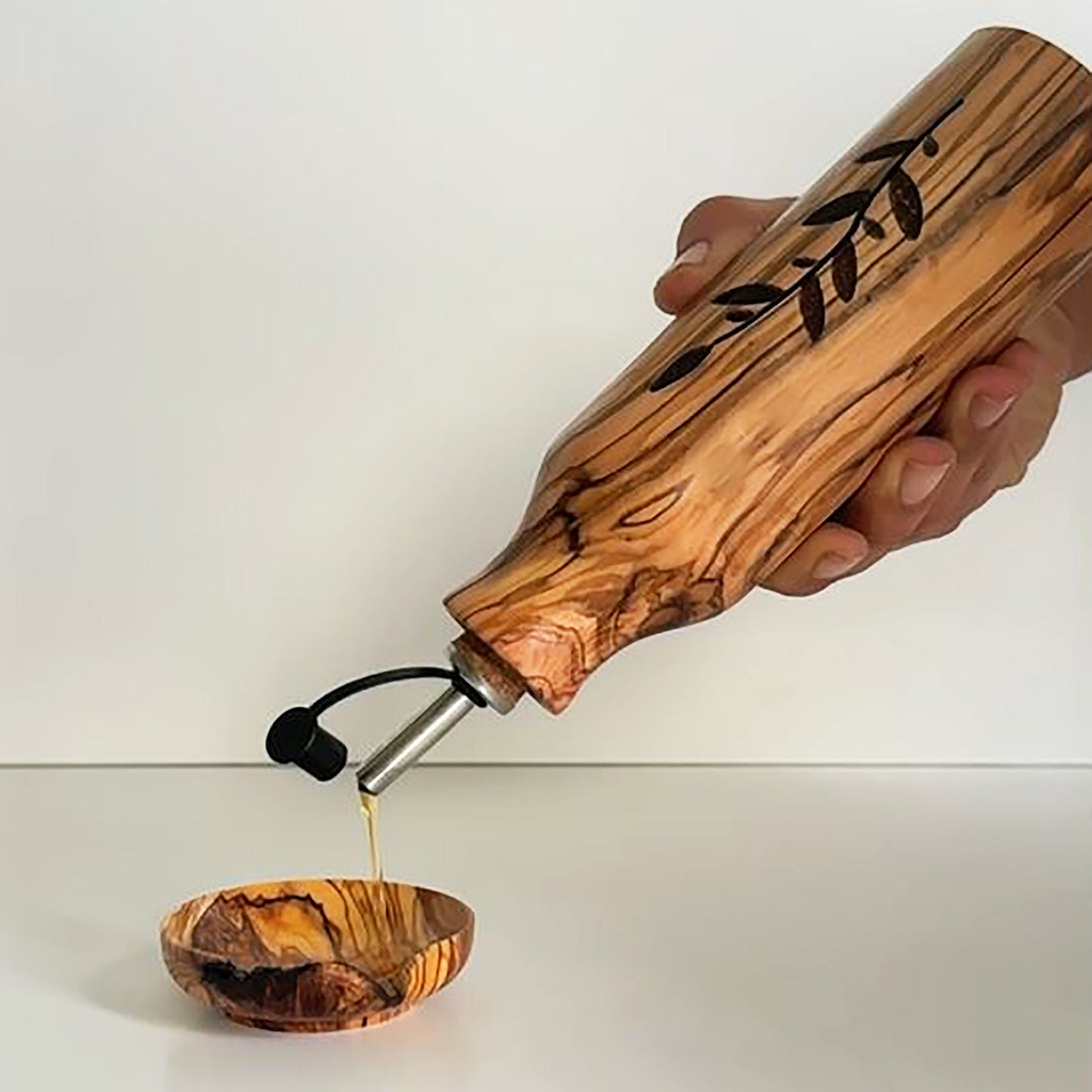 Olive Wood Oil and Vinegar Bottle - Elegant and Functional Kitchen Decor
