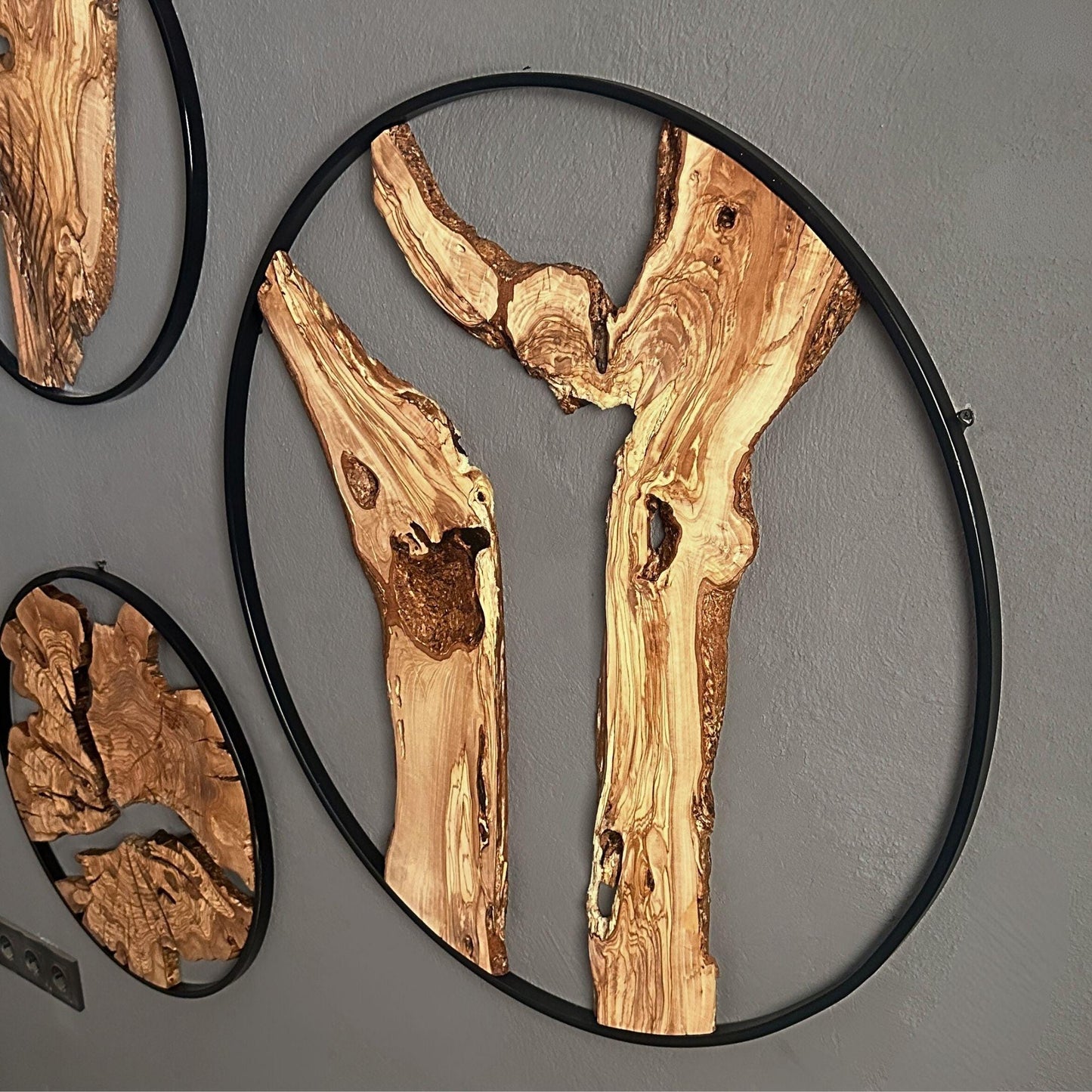 Round Metal Framed Wall Decor | Wooden Wall Decor | Olive Wood Wall Art With Metal Frame | 36 inches Wall Decor | Large Wall Decor