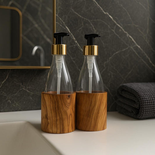 Savons artisanaux personnalisés en bois d'olivier et flacons de nettoyant pour le visage