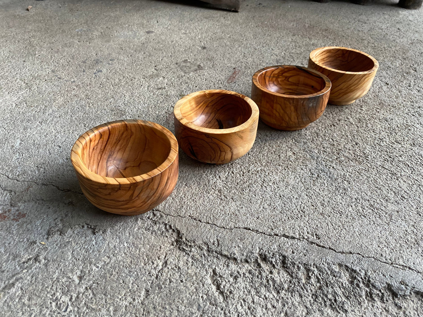 Olive Wood Bowl, Olive Wood Snack Bowl, Authentic Olive Wood Bowl, High Quality Wooden Bowl, Handmade Wooden Bowl, Wooden Snack Bowl