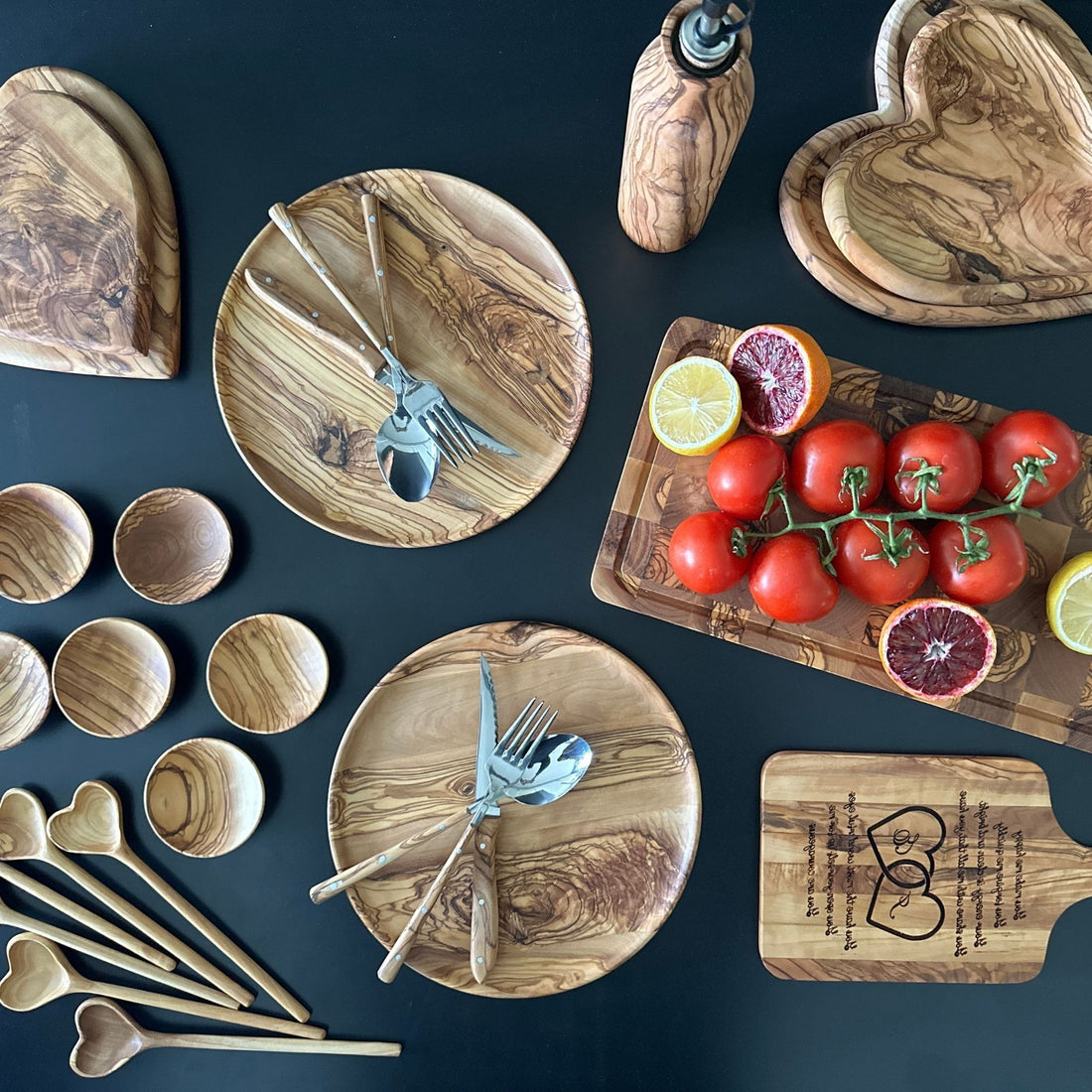 How Olive Wood Enhances Your Kitchen Decor: A Perfect Blend of Style and Sustainability