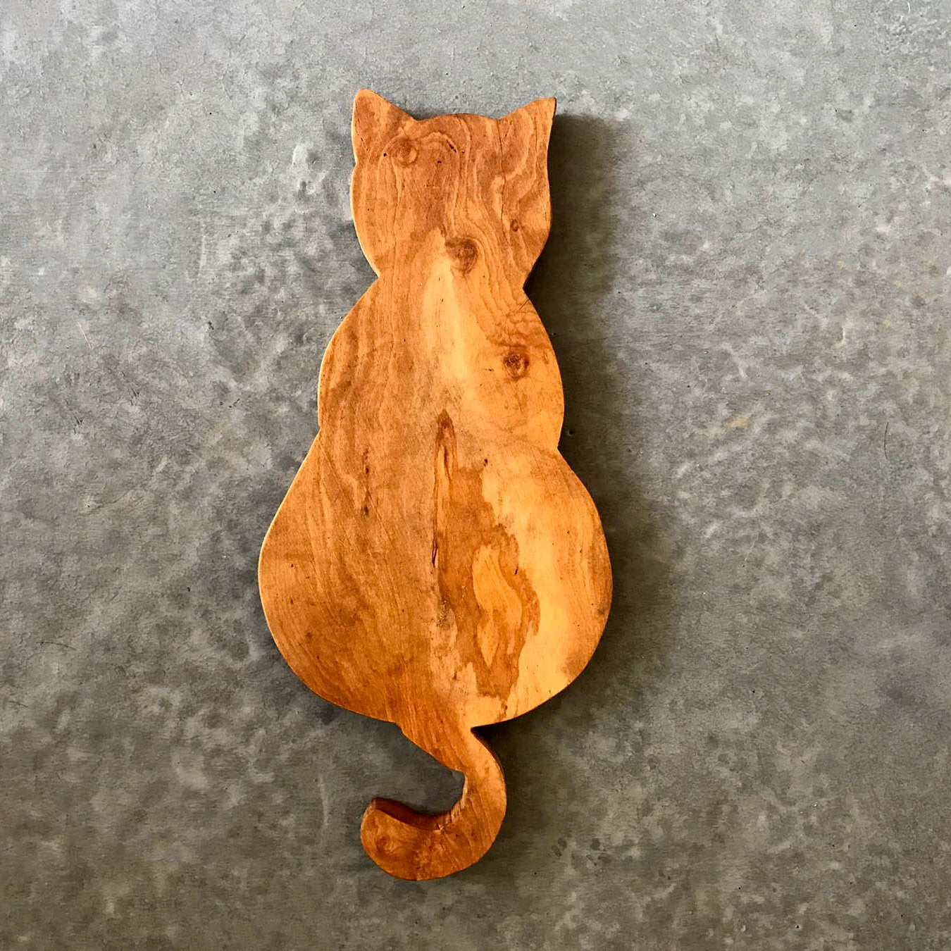 Cat Form Serving Board | Olive Wood Cutting Board | Handmade Wooden Board