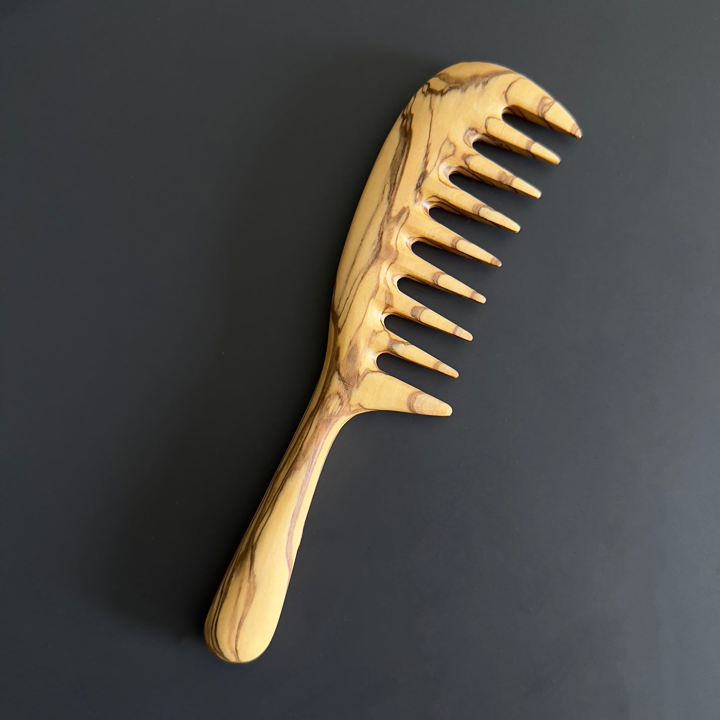 Olive Wood Wide-Tooth Handle Comb – Personalized, Natural and Stylish