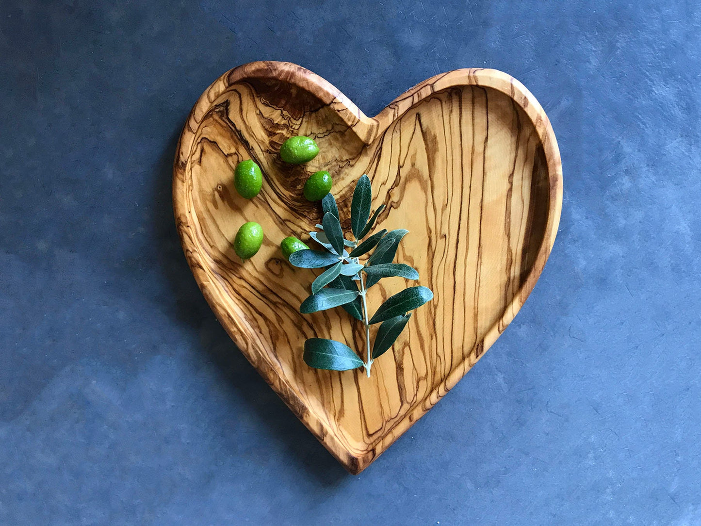 Olive Wood Heart Shape Plates, Wooden Valentine's Day Gift