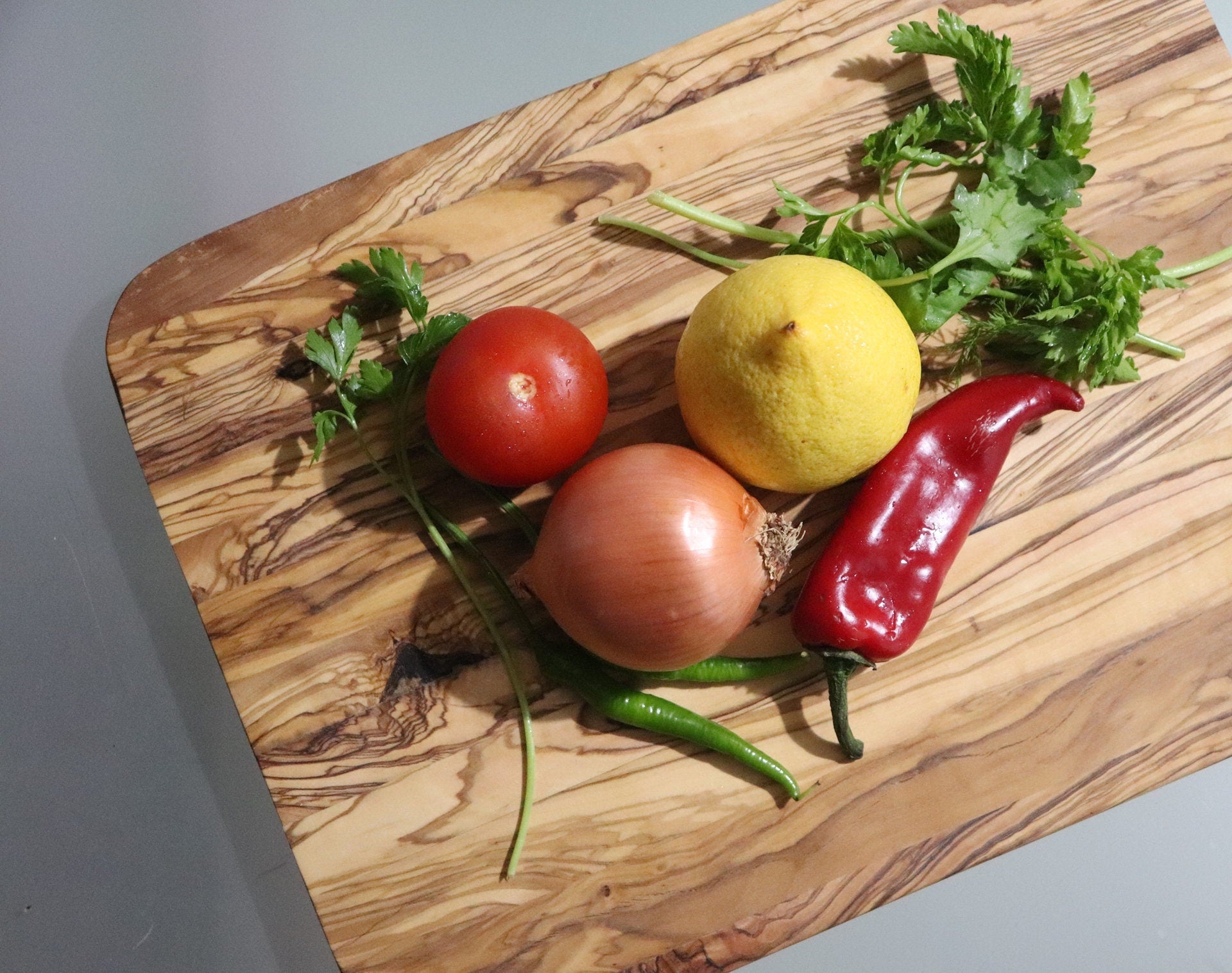 Olive Wood Chopping Board, Authentic Olive Wood Cutting Board, Natural Wooden Chopping Board, Luxurious Wooden Serving Board