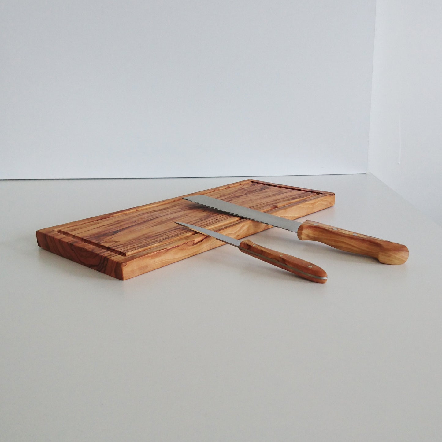 Olive Wood Cutting Board with Groove, Wooden Rectangular Steak Board