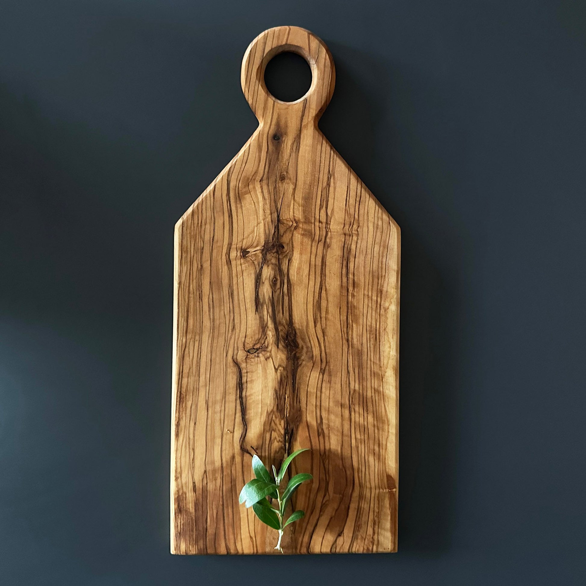 Olive Wood Cutting Board, Olive Wood Board, Authentic Olive Wood Cutting Board, Natural Wood Chopping Board, Luxurious Wooden Cutting Board