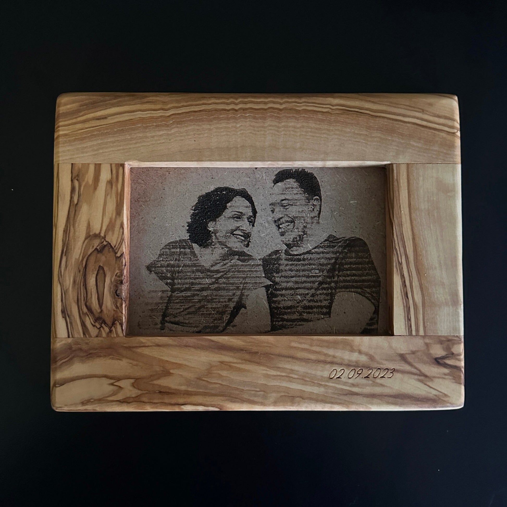 Customizable Olive Wood Picture Frame - Unique Valentine's Day Gift -Eco-Friendly Birthday Finds - Exclusive Birthday Designs