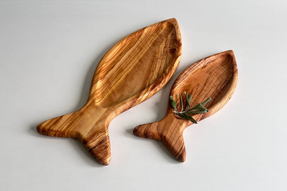 Handcrafted Olive Wood Fish-Shaped Plates - Decorative Wooden Plates - Gift For Mom
