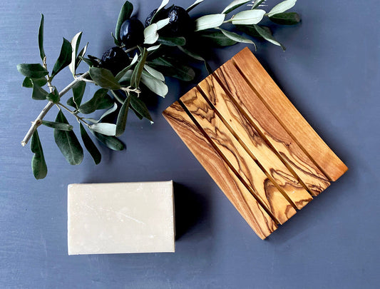 Porte-savon en bois d'olivier, savon à l'huile d'olive offert