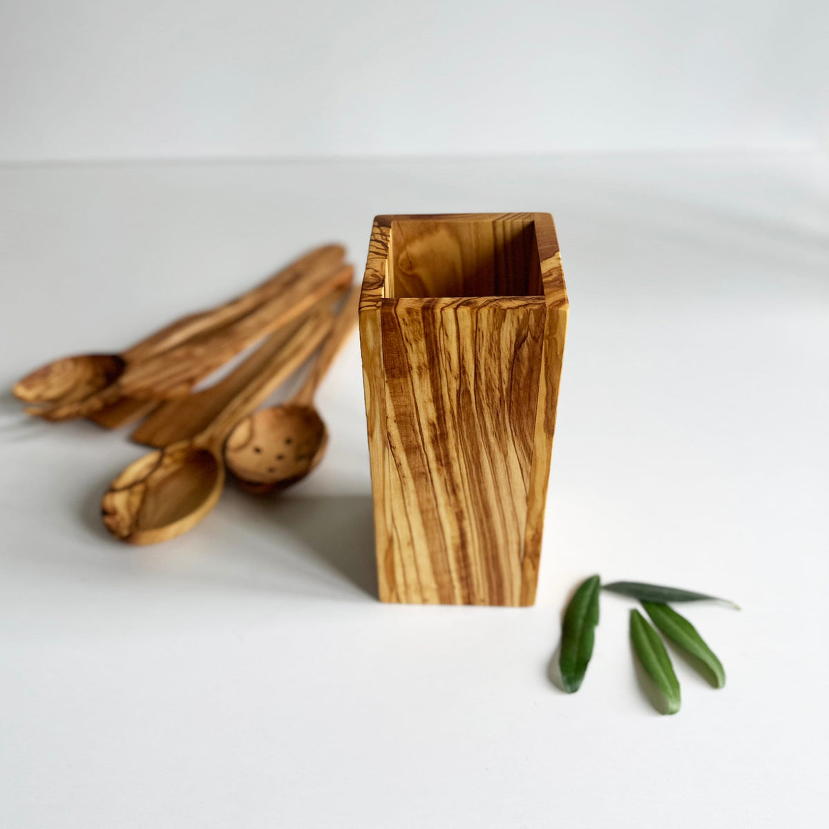 Handcrafted Olive Wood Kitchen Utensil Set, 6-Piece with Holder