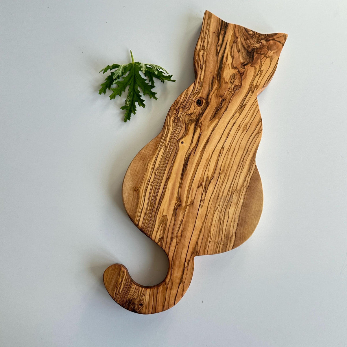 Personalized Cat Shaped Olive Wood Cheese Board | Gift For Cat Lovers