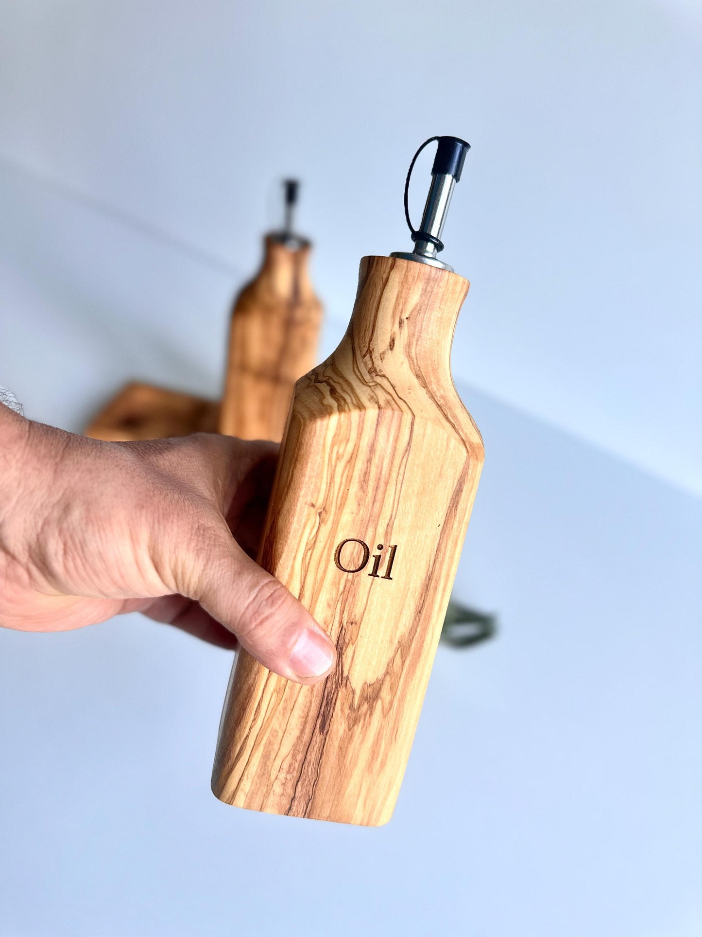 Olive Wood Oil and Vinegar Bottle - Elegant and Functional Kitchen Decor