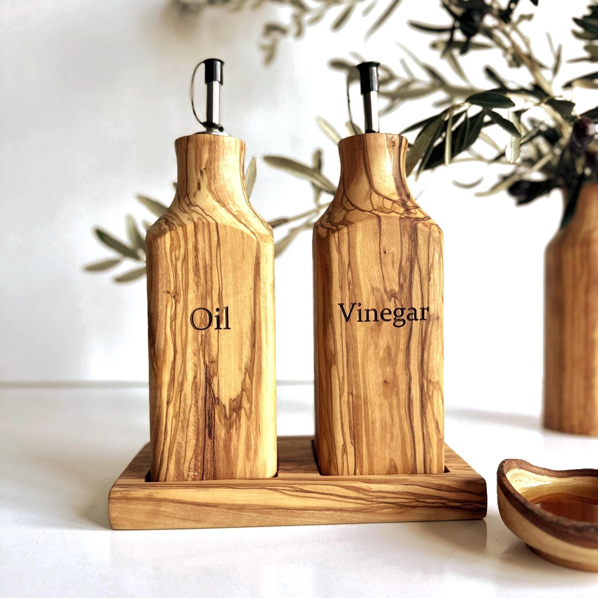 Olive Wood Oil and Vinegar Bottle - Elegant and Functional Kitchen Decor