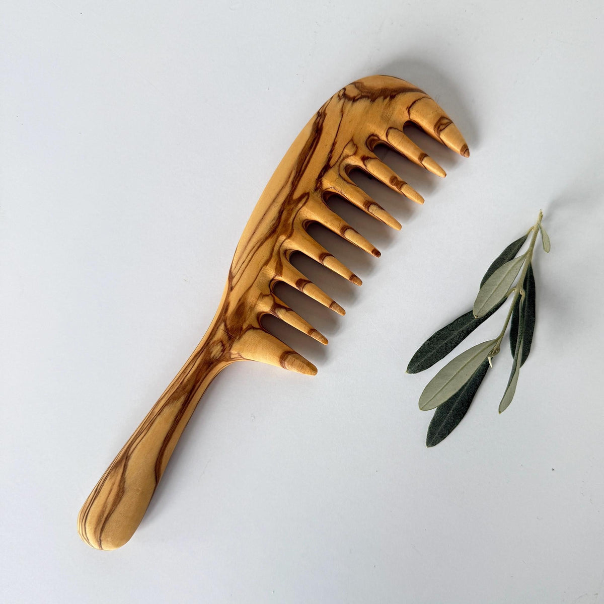 Personalizable Olive Wood Wide Tooth Comb – Handmade Hair Care