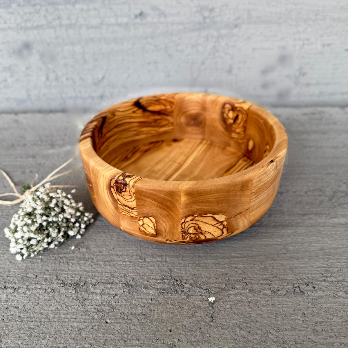 Personalized Olive Wood Bowl – Handcrafted Rustic Kitchen Decor