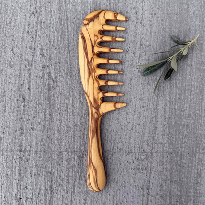 Personalizable Olive Wood Wide Tooth Comb – Handmade Hair Care