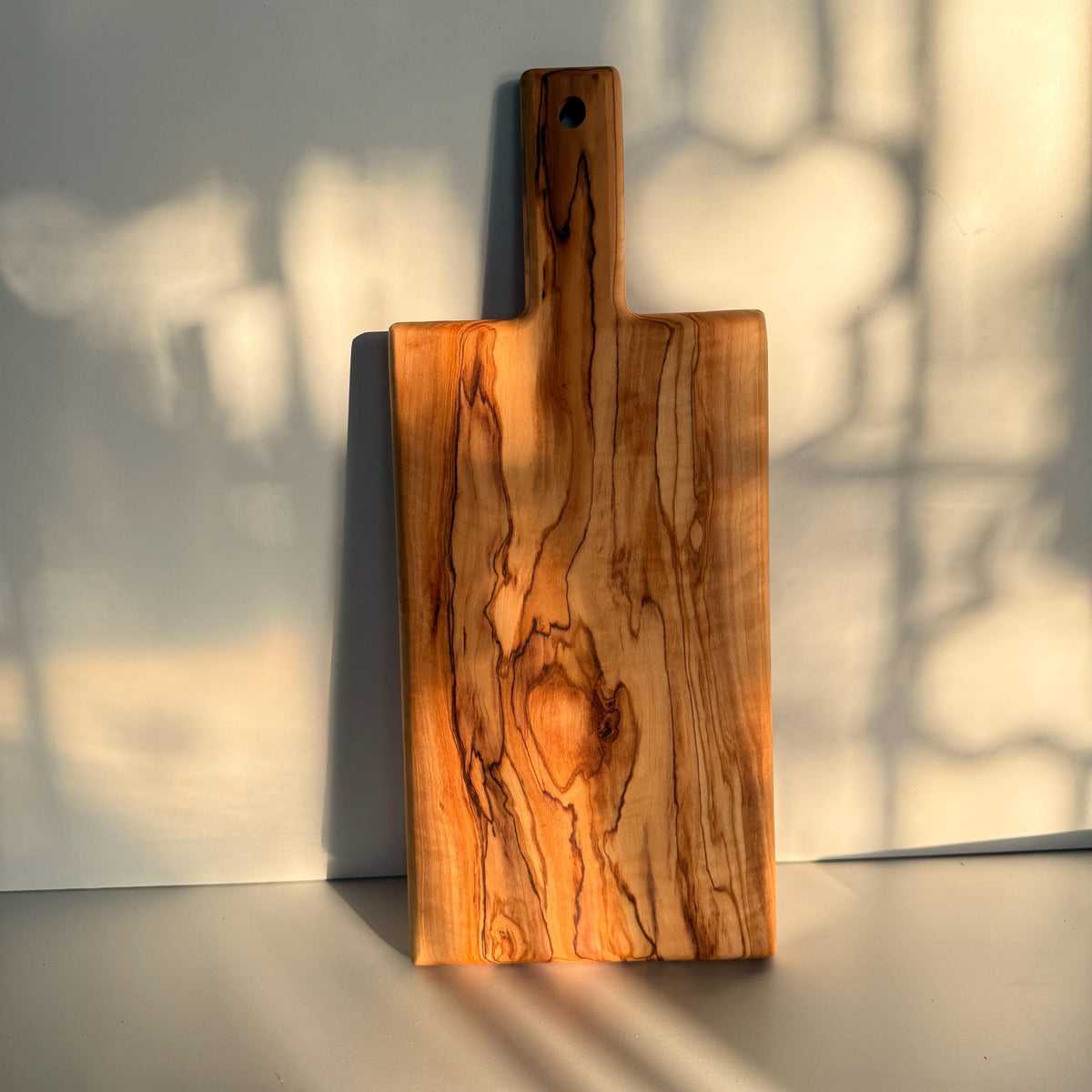 Olive Wood Cutting Board with Handle | Turkish Kitchen Decor