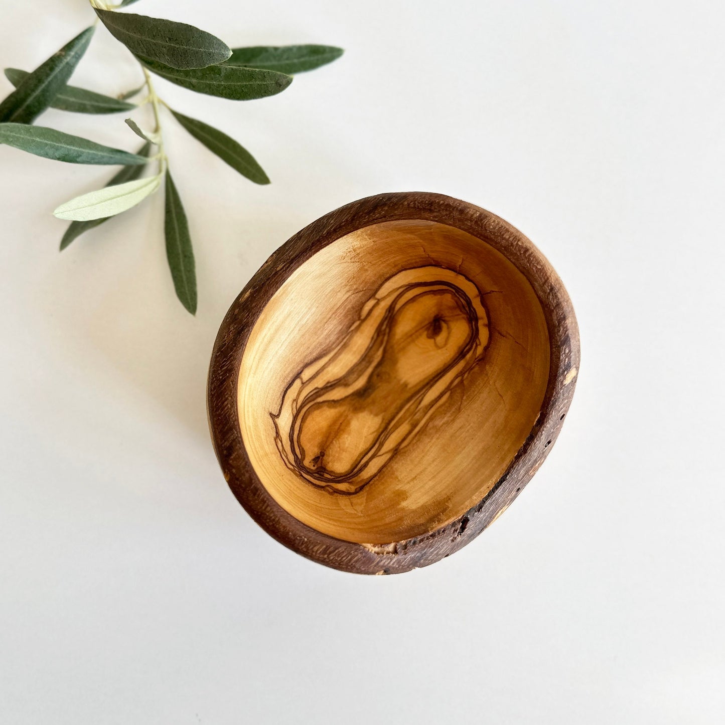 Olive Wood Rustic Bowls, Natural Wooden Edge Bowl 10 cm / 3,94 "